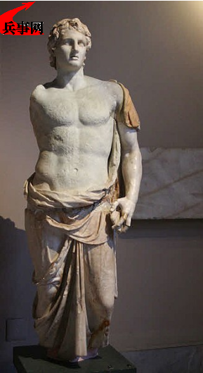 伊斯坦布尔考古博物馆中的亚历山大塑像，Tkbwikmed摄.png