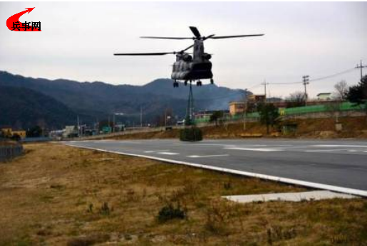 韩军CH-47运输直升机.png