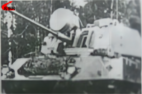 “特里尼蒂”40毫米自行高射炮.png
