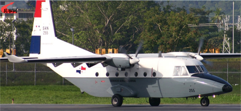 CASA C-212 Aviocar.png